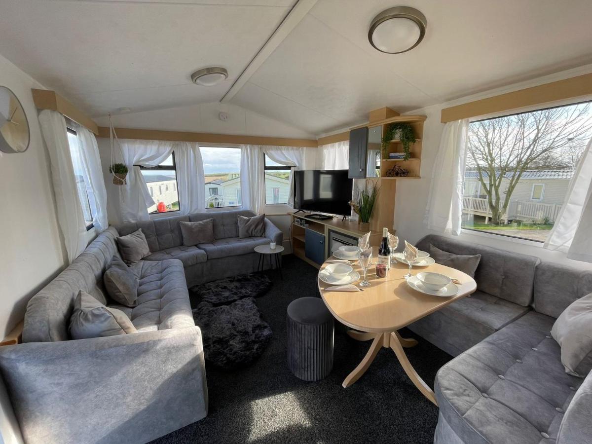 Little Owl - Holiday Home - Caravan Break Tunstall  Exterior photo